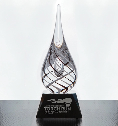 Teardrop Award - White/Black 3