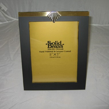 5" X 7"MATTE BLACK PHOTO FRAME 1