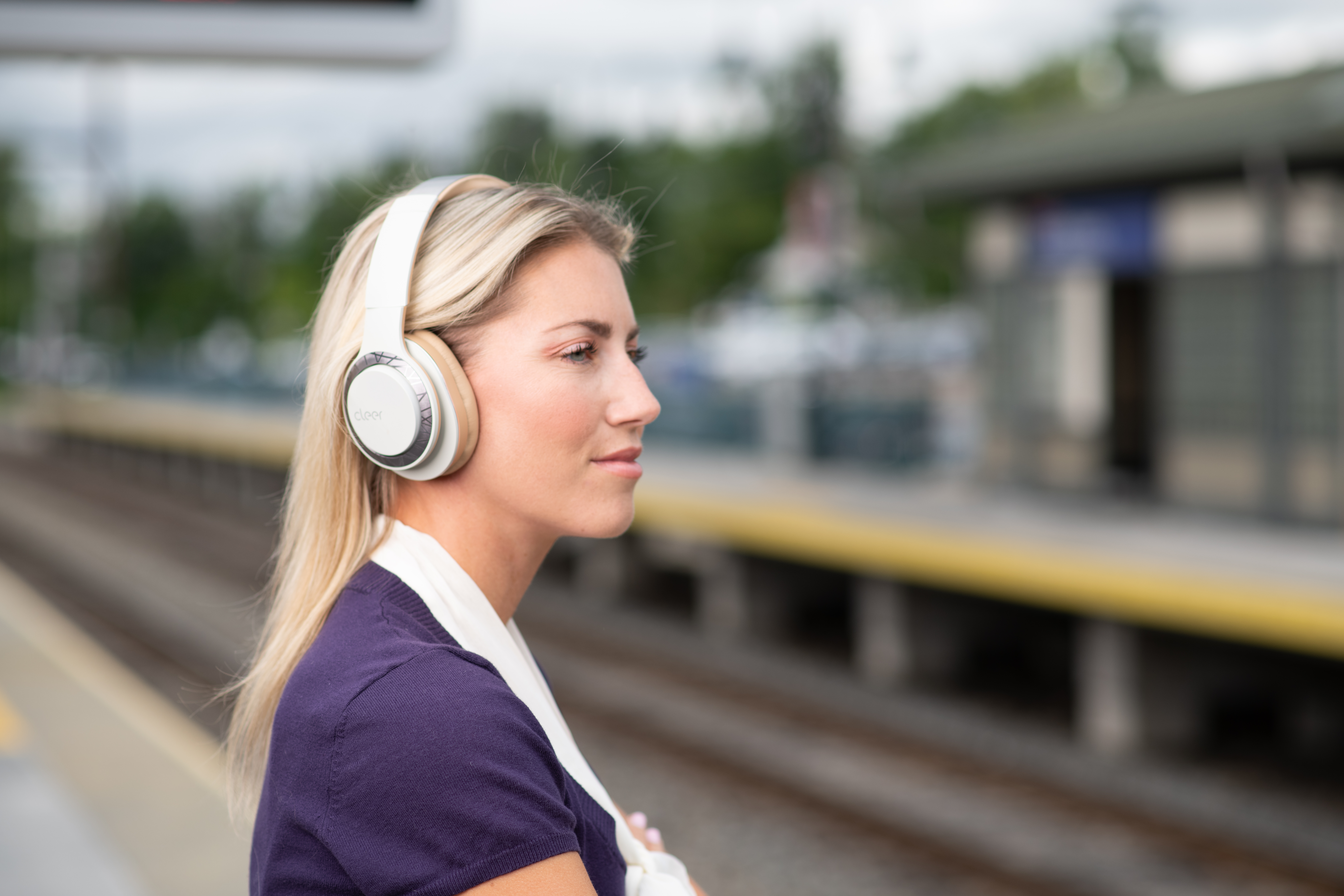 Cleer Enduro 100 Bluetooth Headphones 28