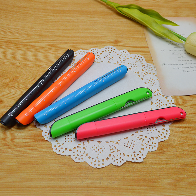 Multifunctional ballpoint pen 3