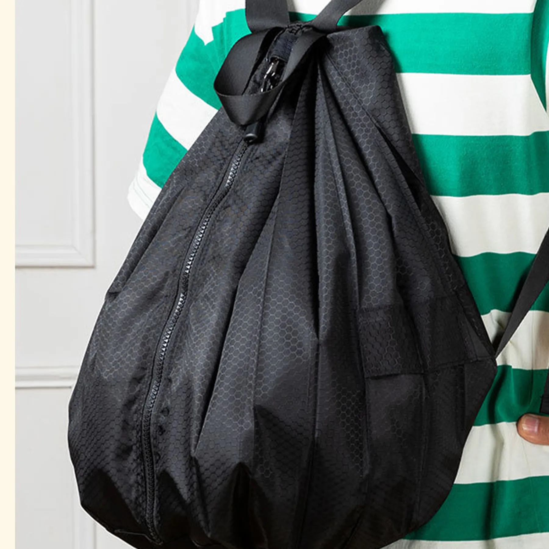 Outdoor Portable Waterproof Double Shoulder Drawstring Bag 10