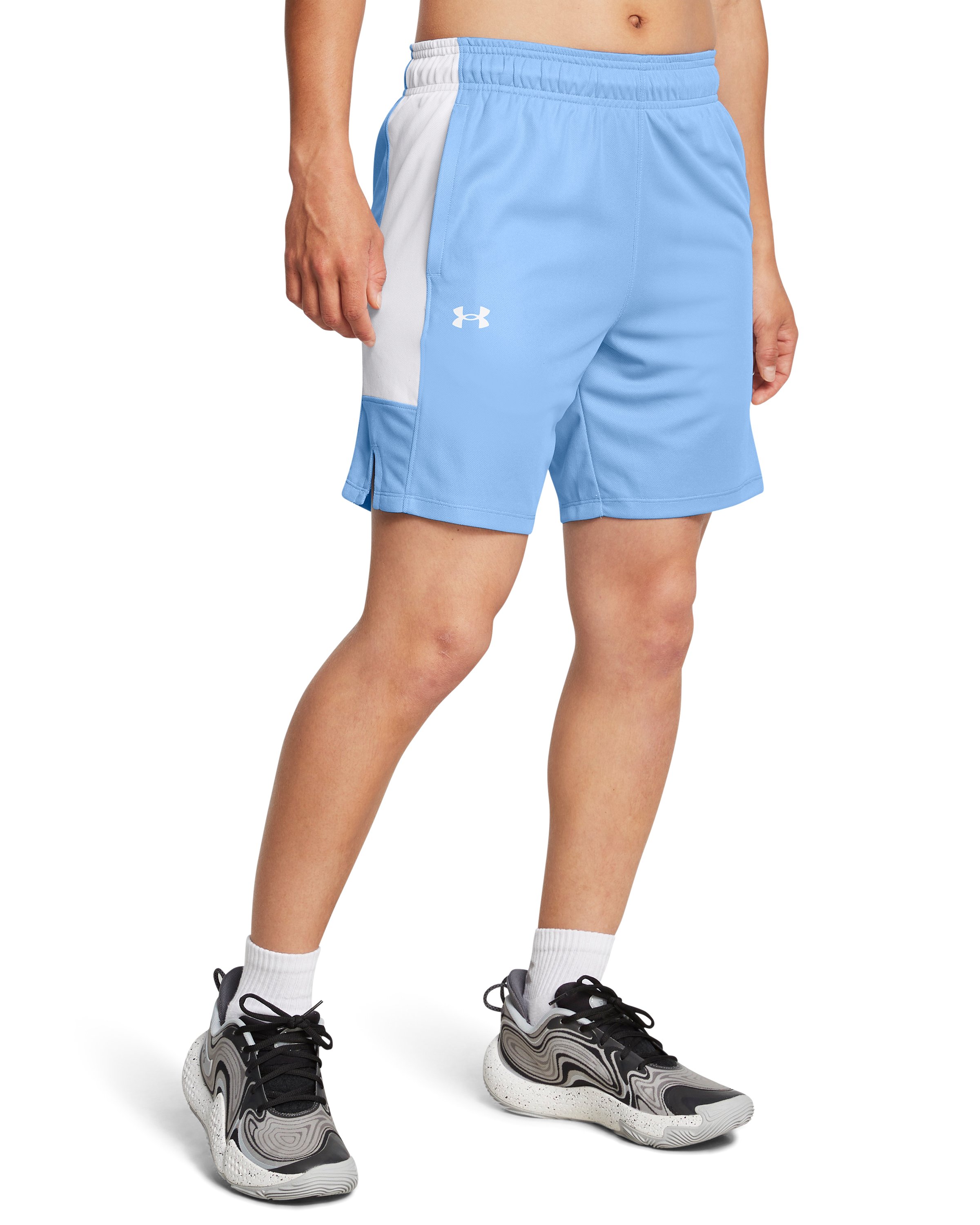 UA Zone Women's 6.75 Shorts 6