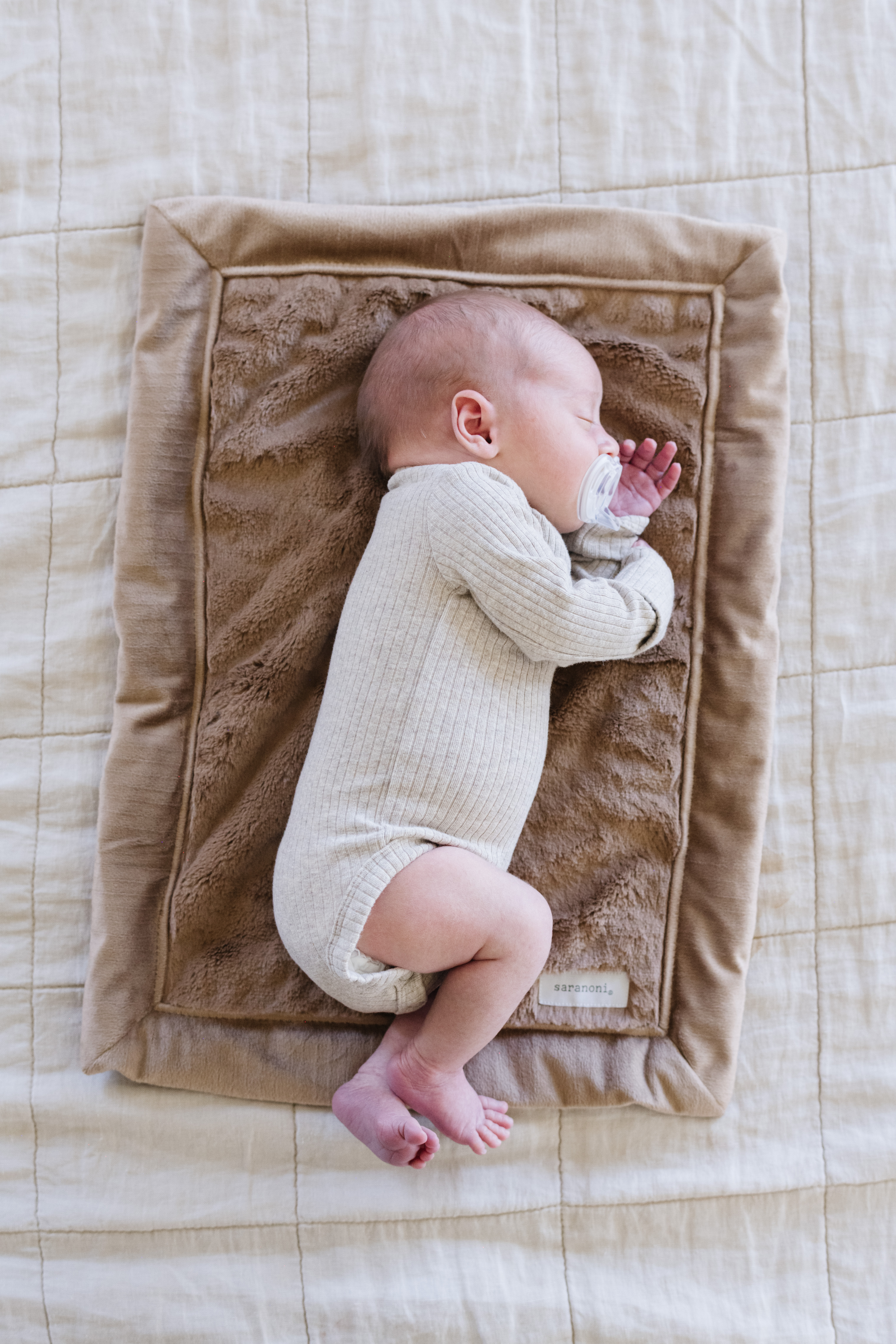 Lush Hazelnut-Mini Luxury Blanket (15x20) 2