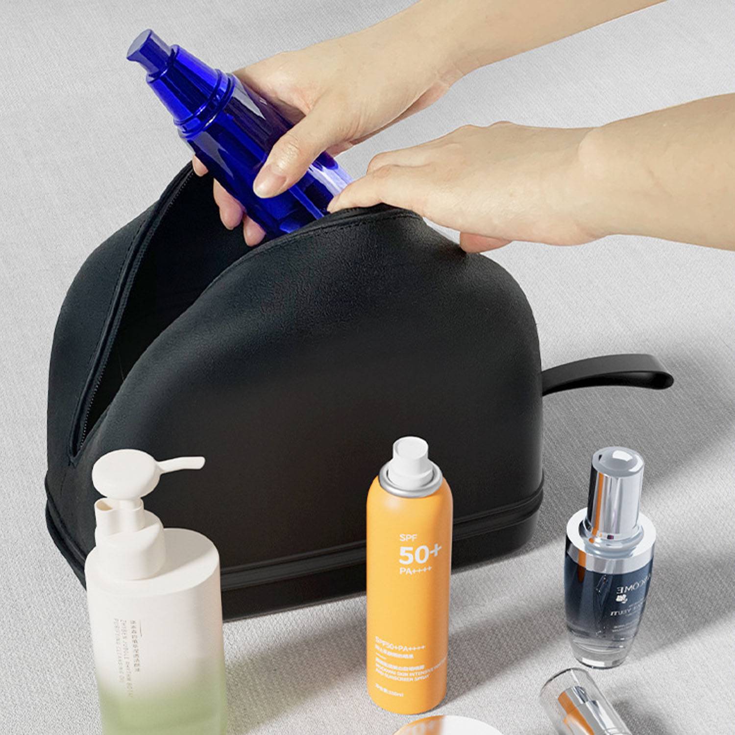 Portable Waterproof Silicone Makeup Bag 7