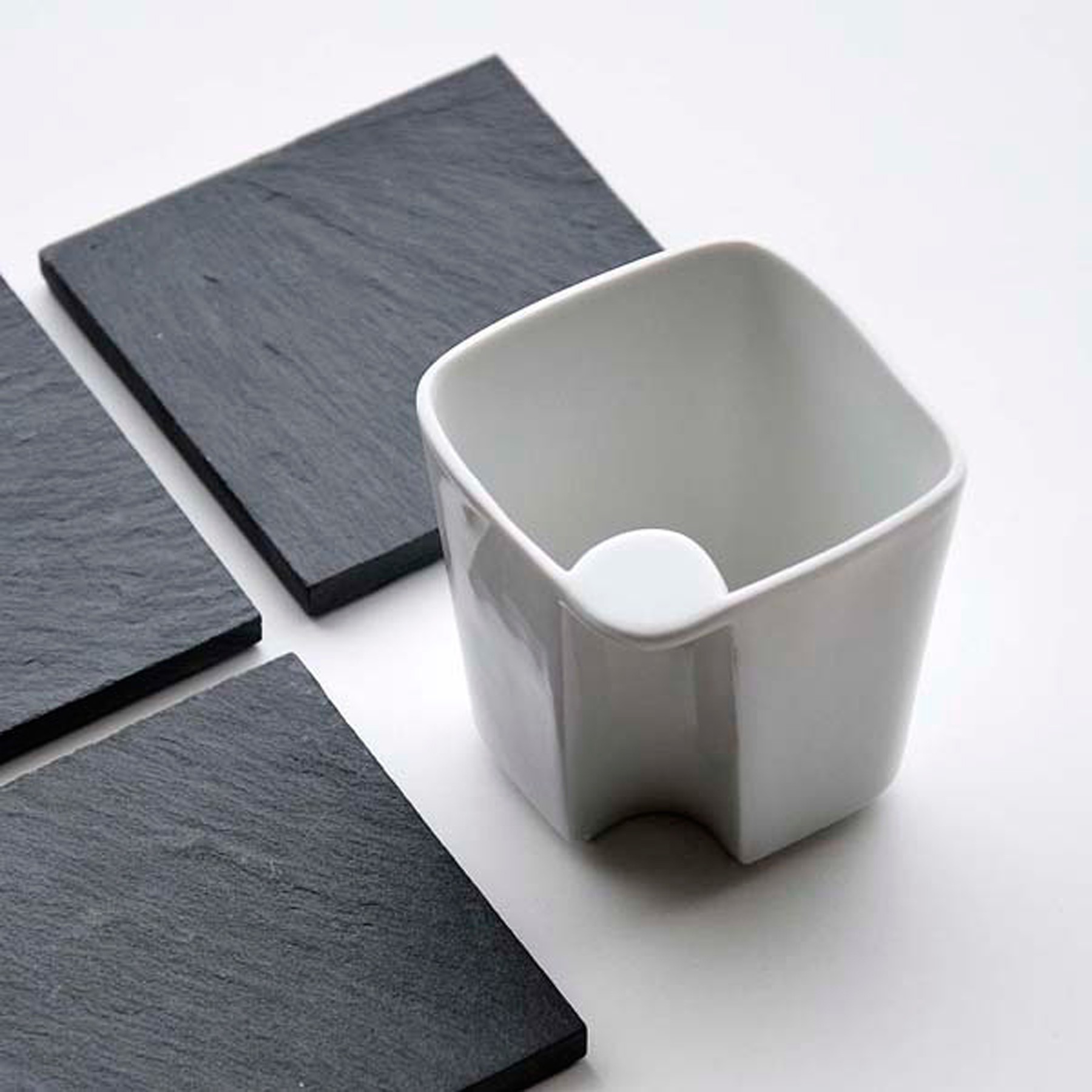 Natural Heart-Shaped Circular Slate Coaster 4
