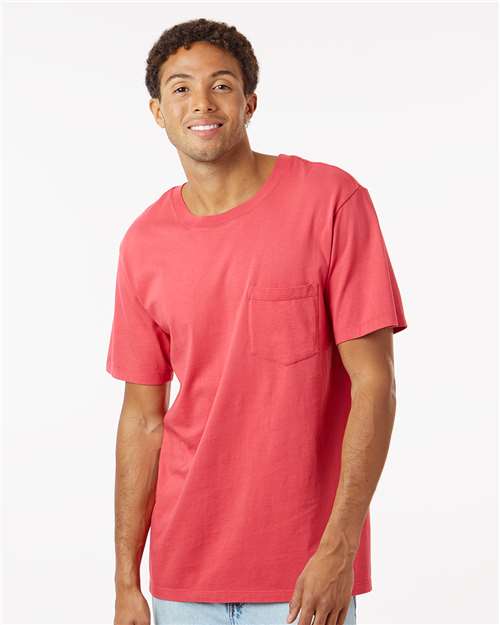 Unisex Classic Pocket T-Shirt - 210 61