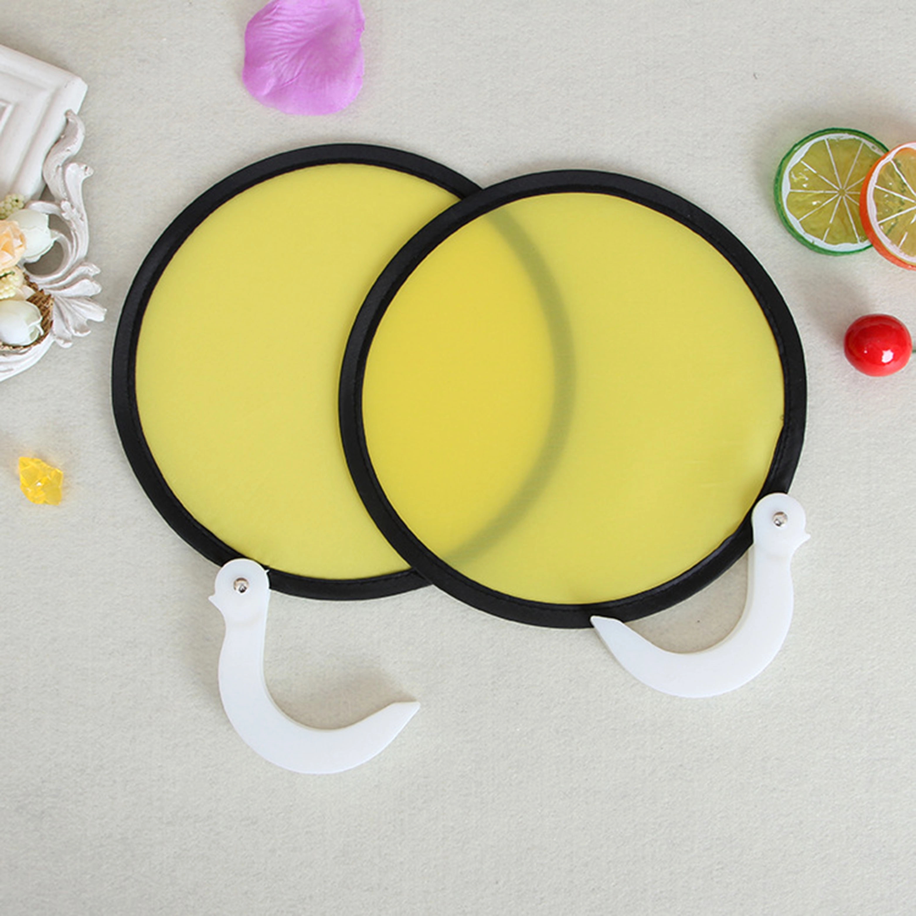 Folding Fan With Handle 2