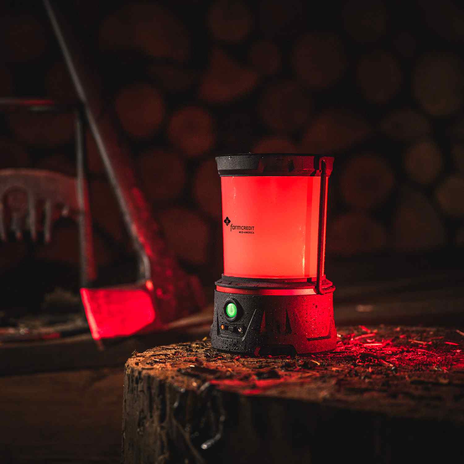 Coast® EAL40R RECHARGEABLE PLUS POWER LANTERN 16
