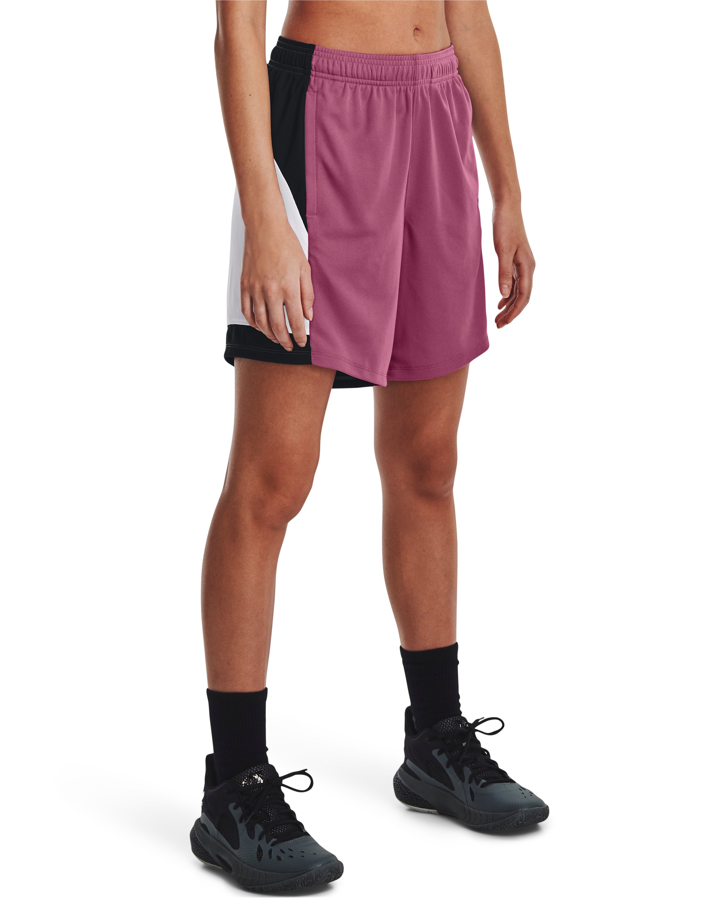 UA Baseline Women's 6.75 Shorts 12