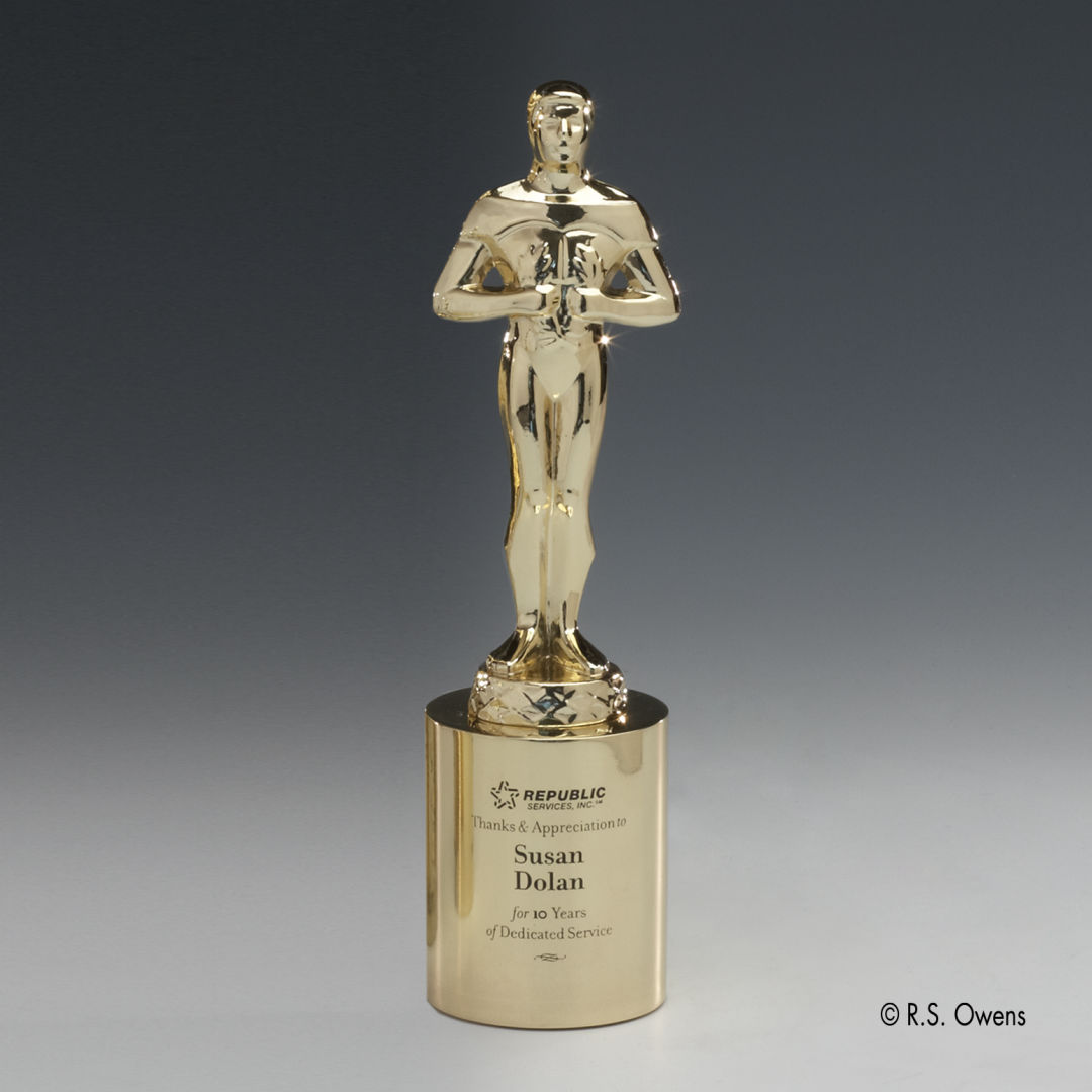 Classic Achievement Award on Gold 3