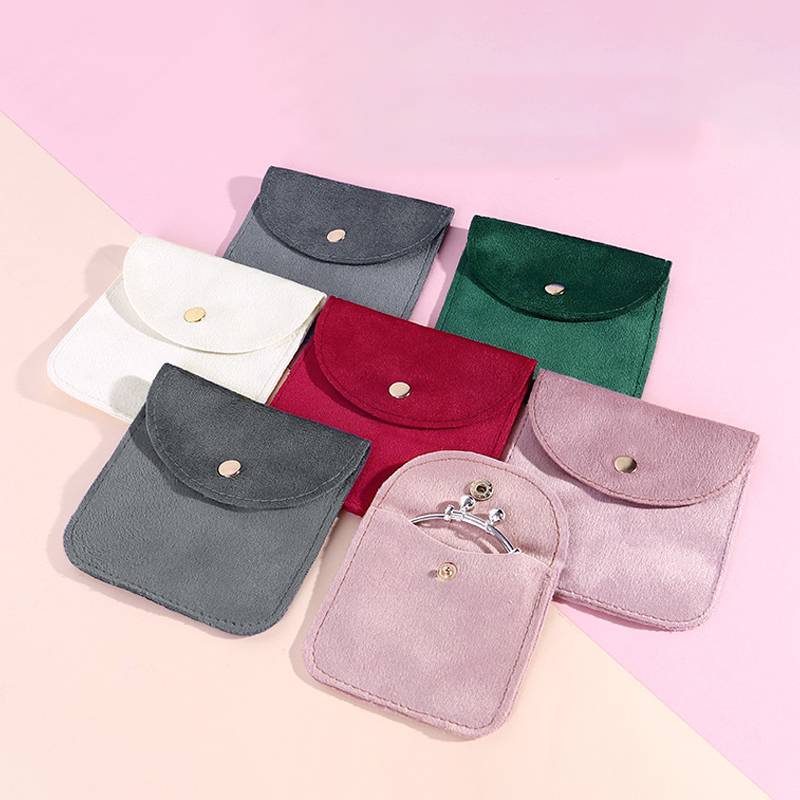 Velvet Jewelry Pouches 8