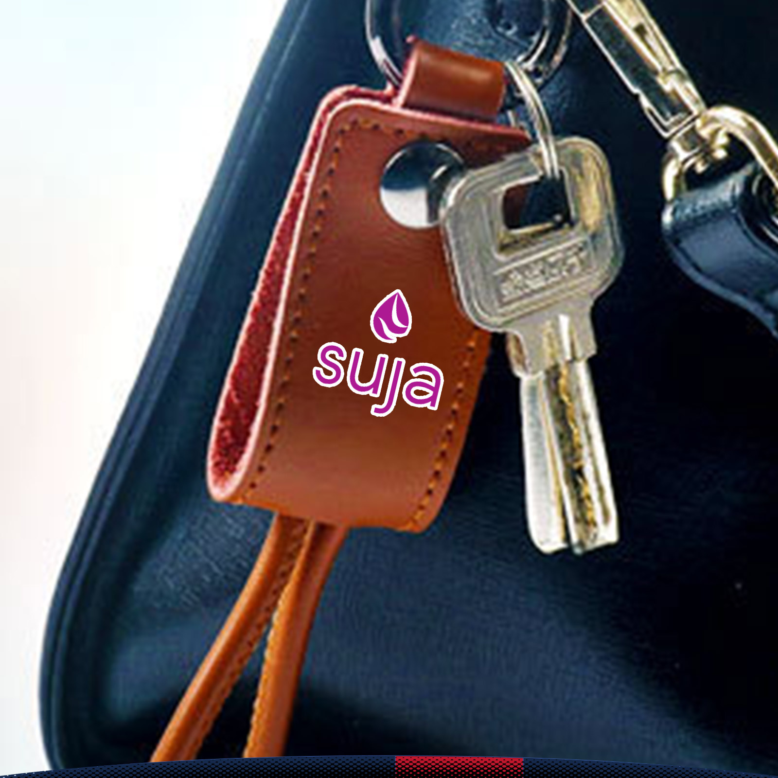 Leather Keychain Charging Cable 4