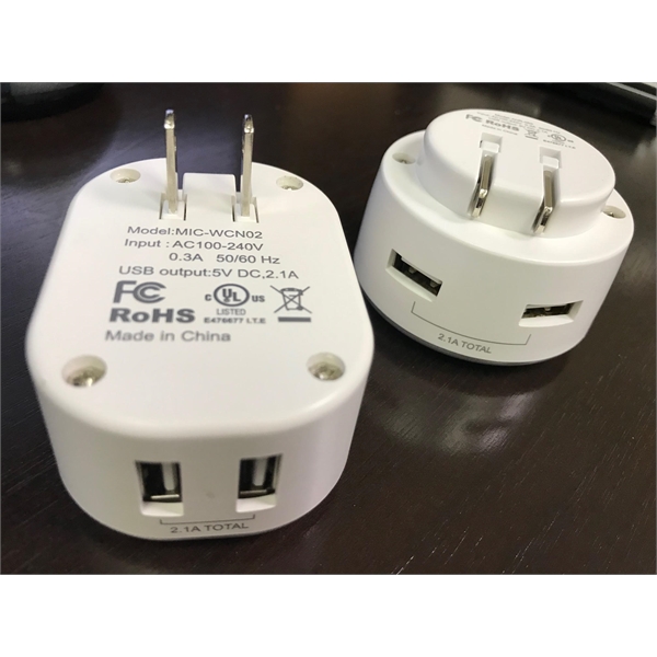 GlowCharge Dual-USB Night Light 6