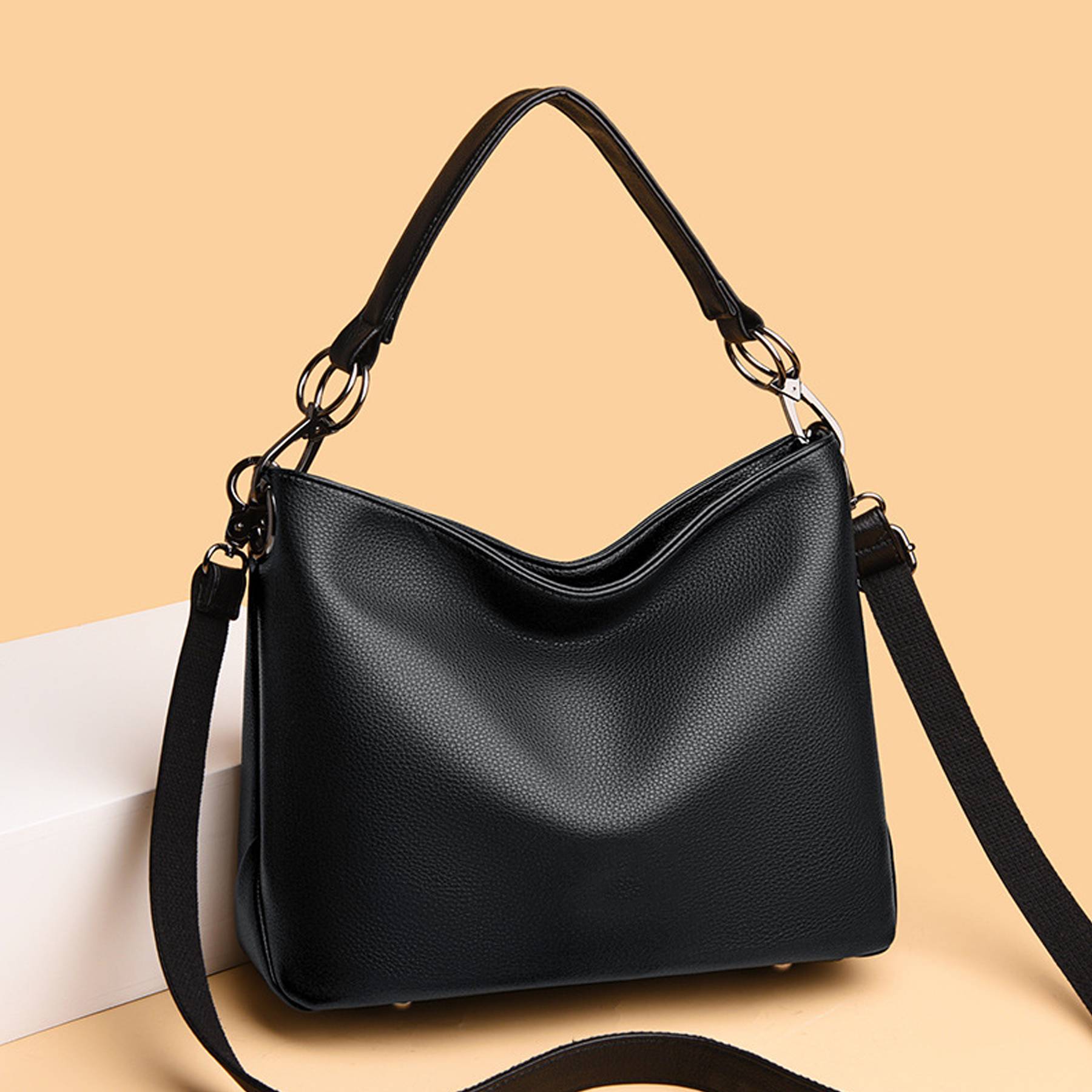 Fashion Trend Shoulders Bag 4