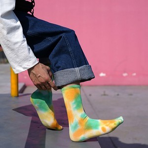 Tie Dye Color Mid Tube Socks 9