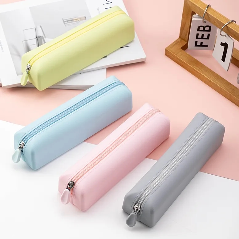 Silicone Pen Pencil Bag with Zipper 4