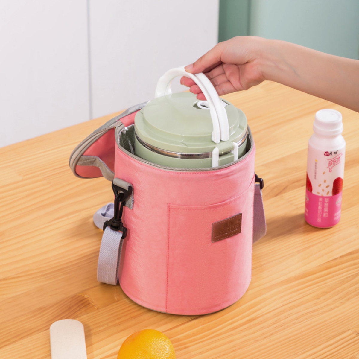 8L Insulated Round Cooler Bag W/ Handle and Shoulder Strap 7
