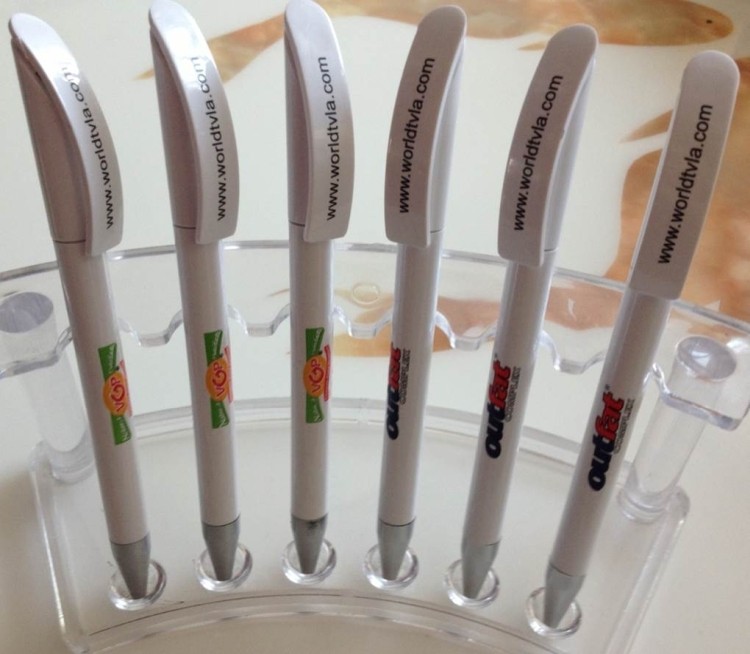 Customized Elegant Straight Plastic Ball Pen Gel Pen 1