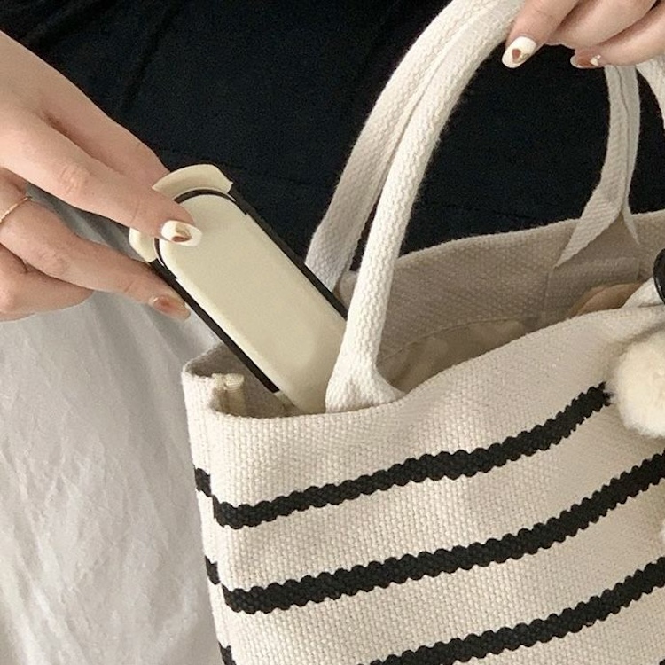 Foldable Hair Brush With Mirror 8