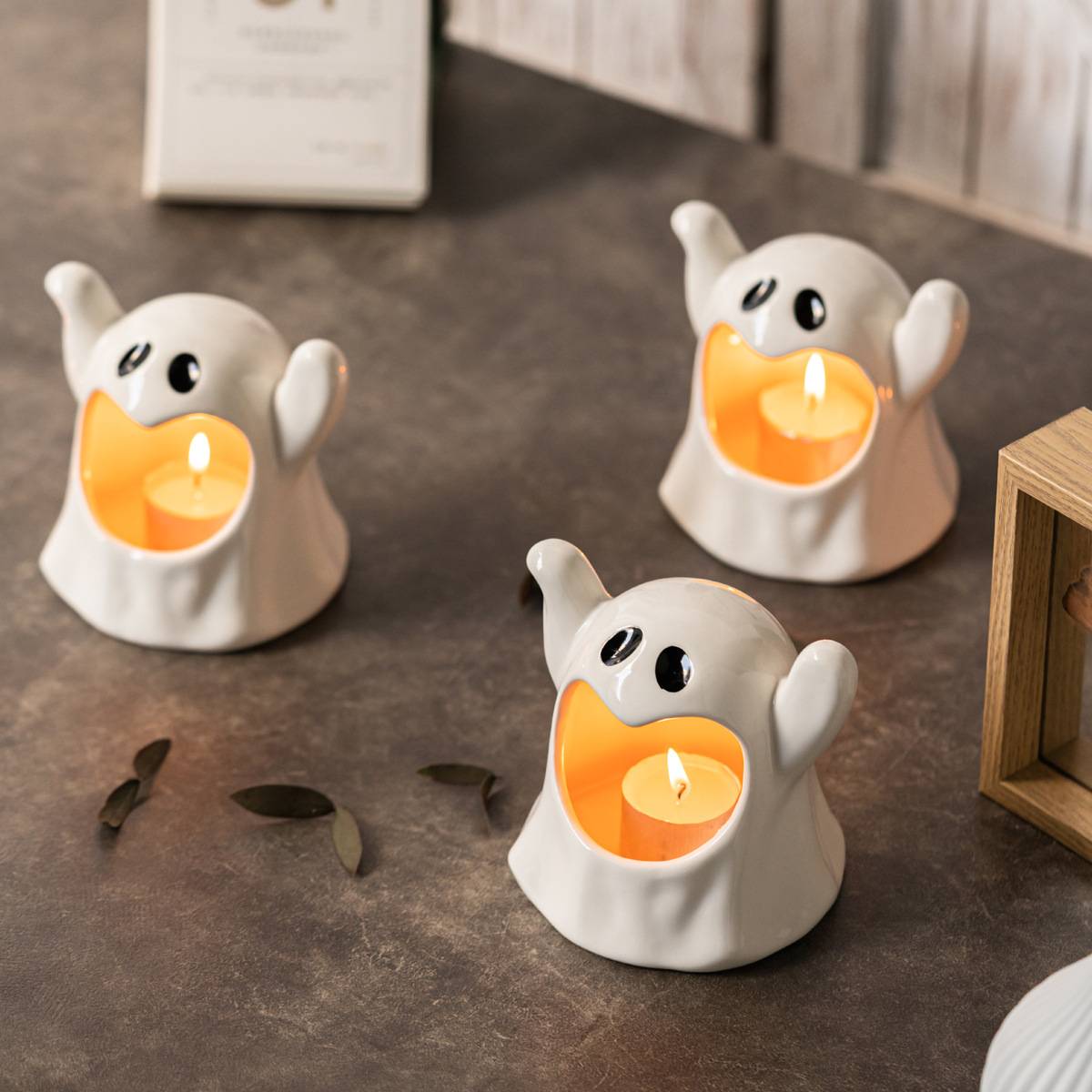 Adorable Halloween Ghost Candle Holder 5