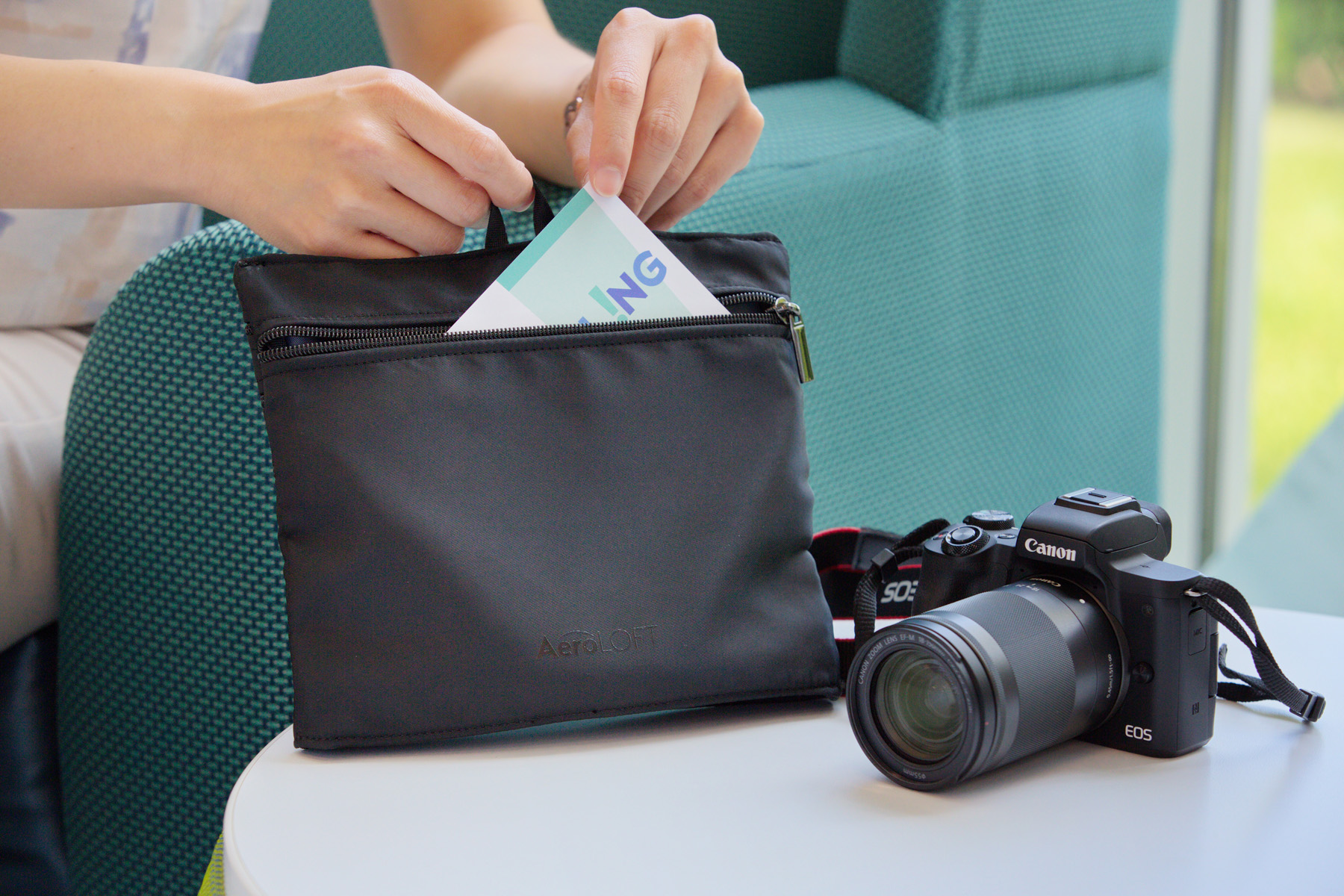 AeroLOFT® 4-Pocket Zip Organizer 8