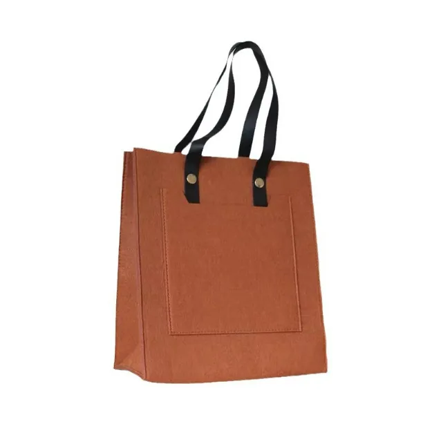 11" Felt high-capacity commuting bag 6