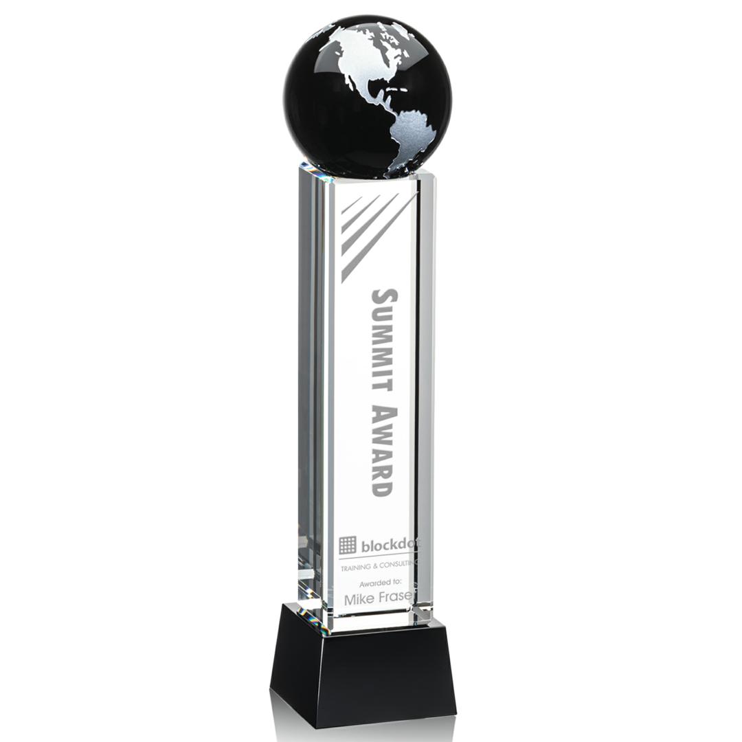 Luz Globe Award on Base - Black/Silver 12