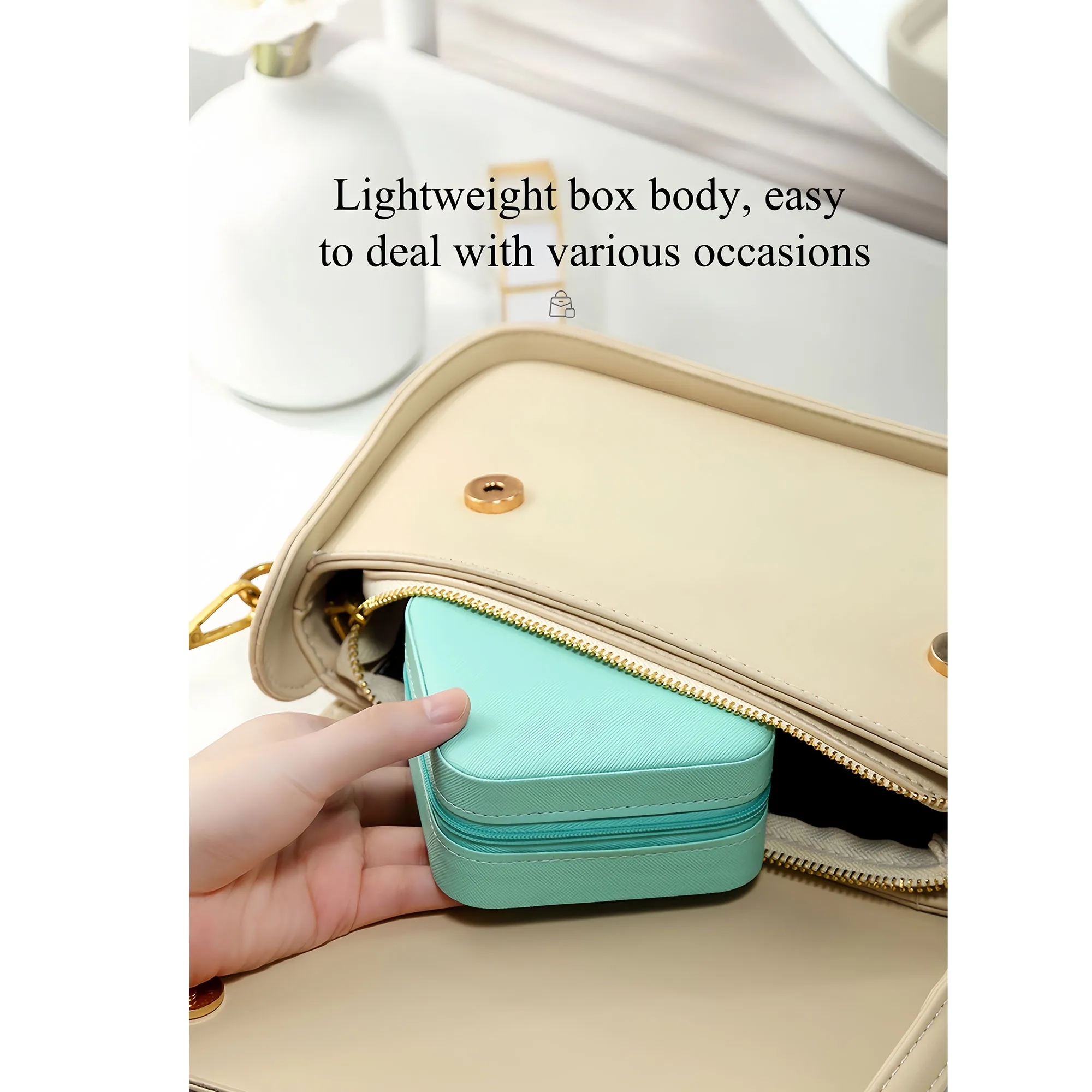 Stylish Jewelry Storage Box With Anti Tangle Design 4