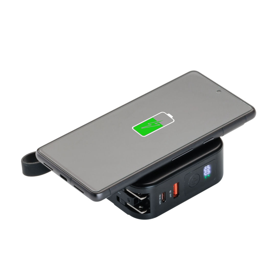 Nilles 4 in 1 Charger 13
