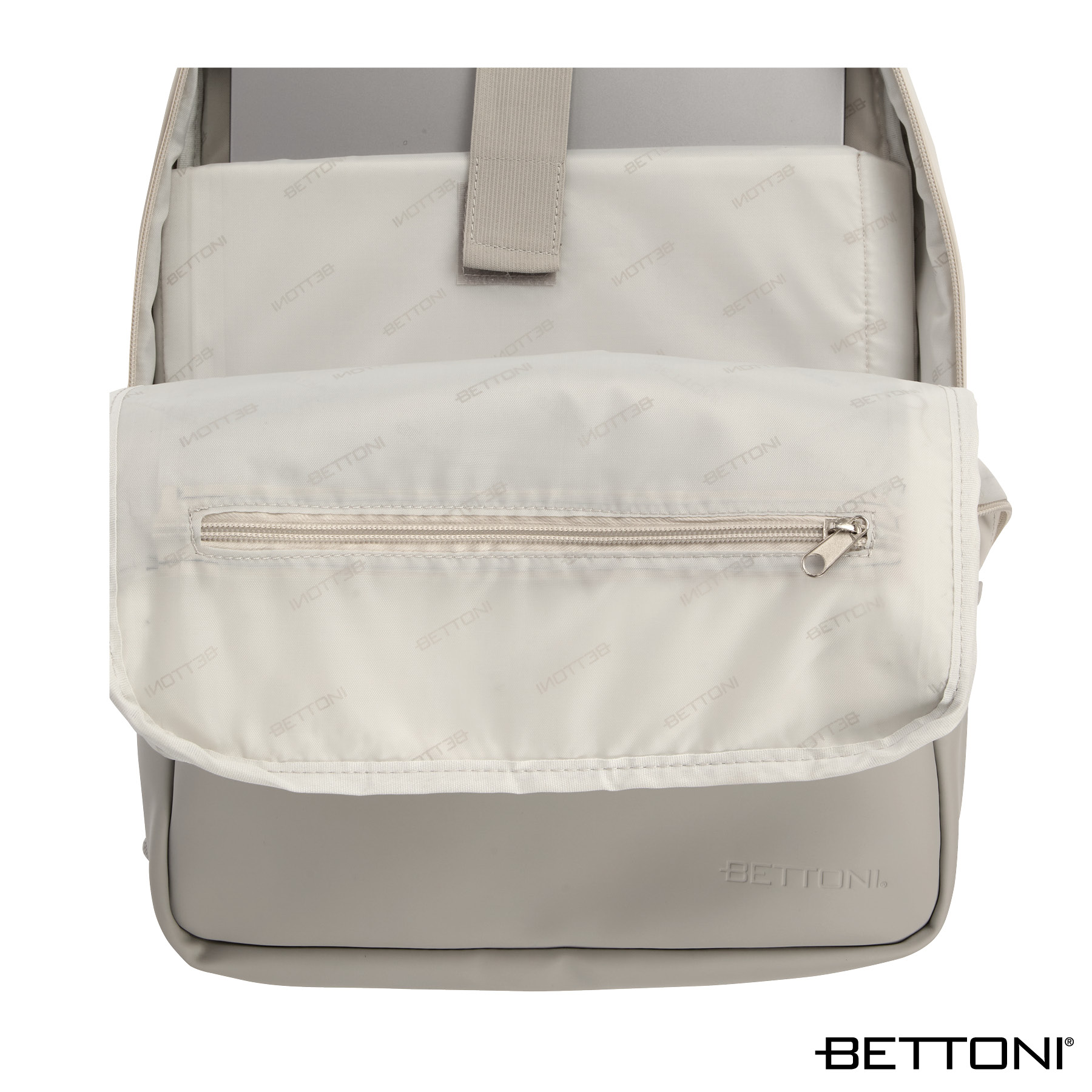 Bettoni® Verona Angle Backpack 24