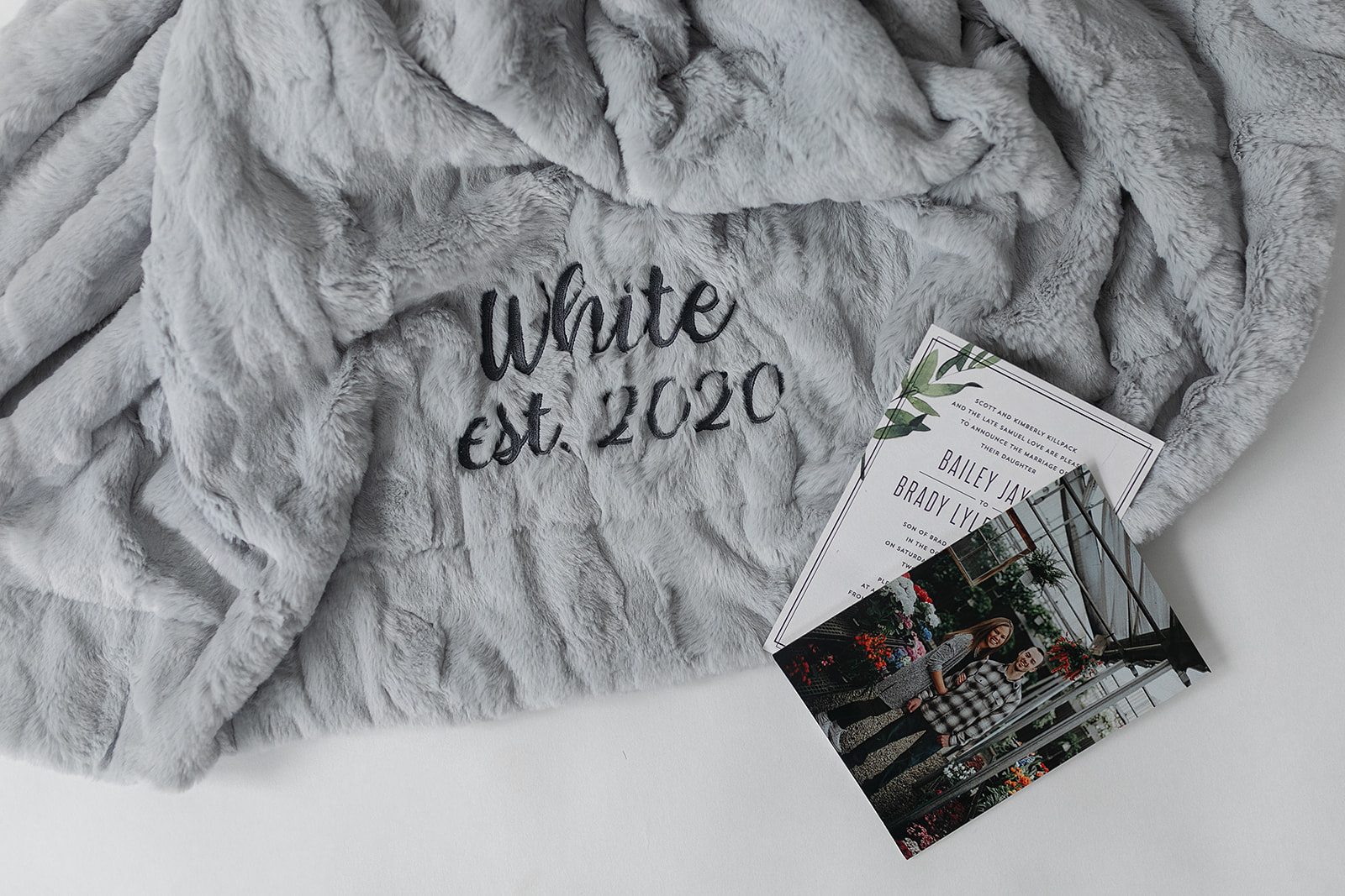 Patterned Faux Fur Zippered Dove-XL Luxury Blanket (60x80) 1