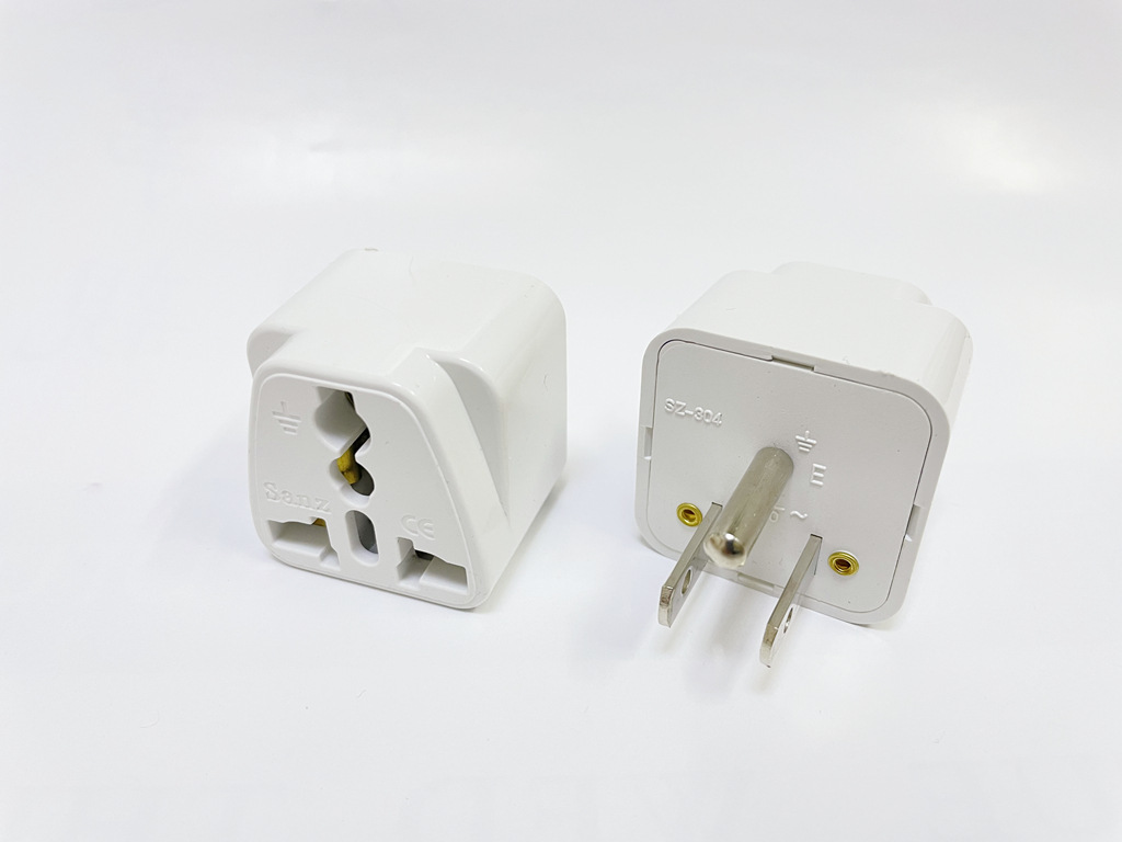Universal Adapter &Europe to US Plug Travel Adapters 2