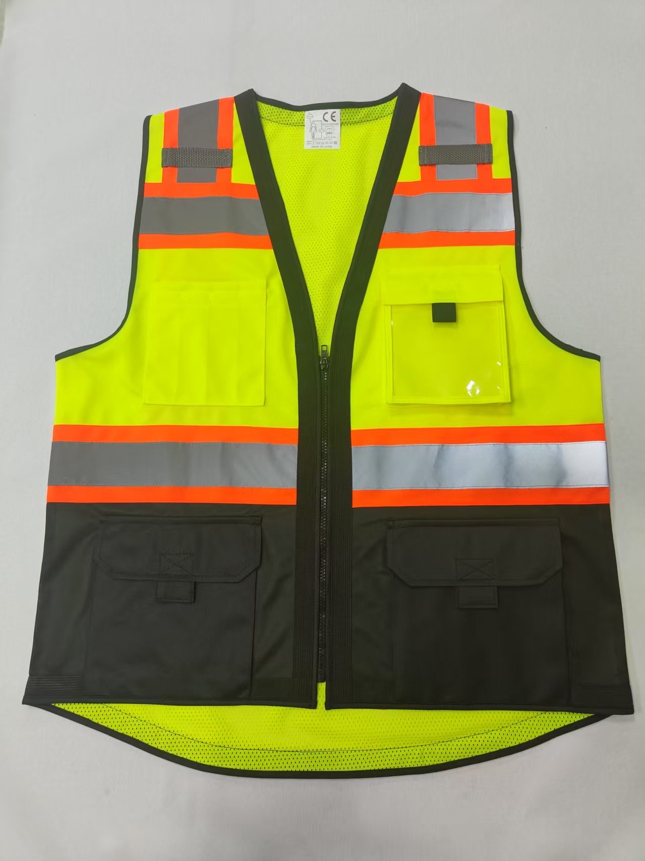 Safety jacket with multiple pockets 4