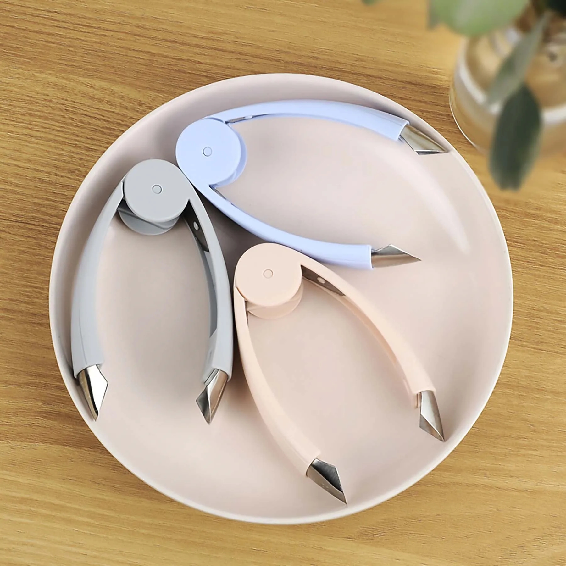 Stainless Steel PineApples Eye Remover 2