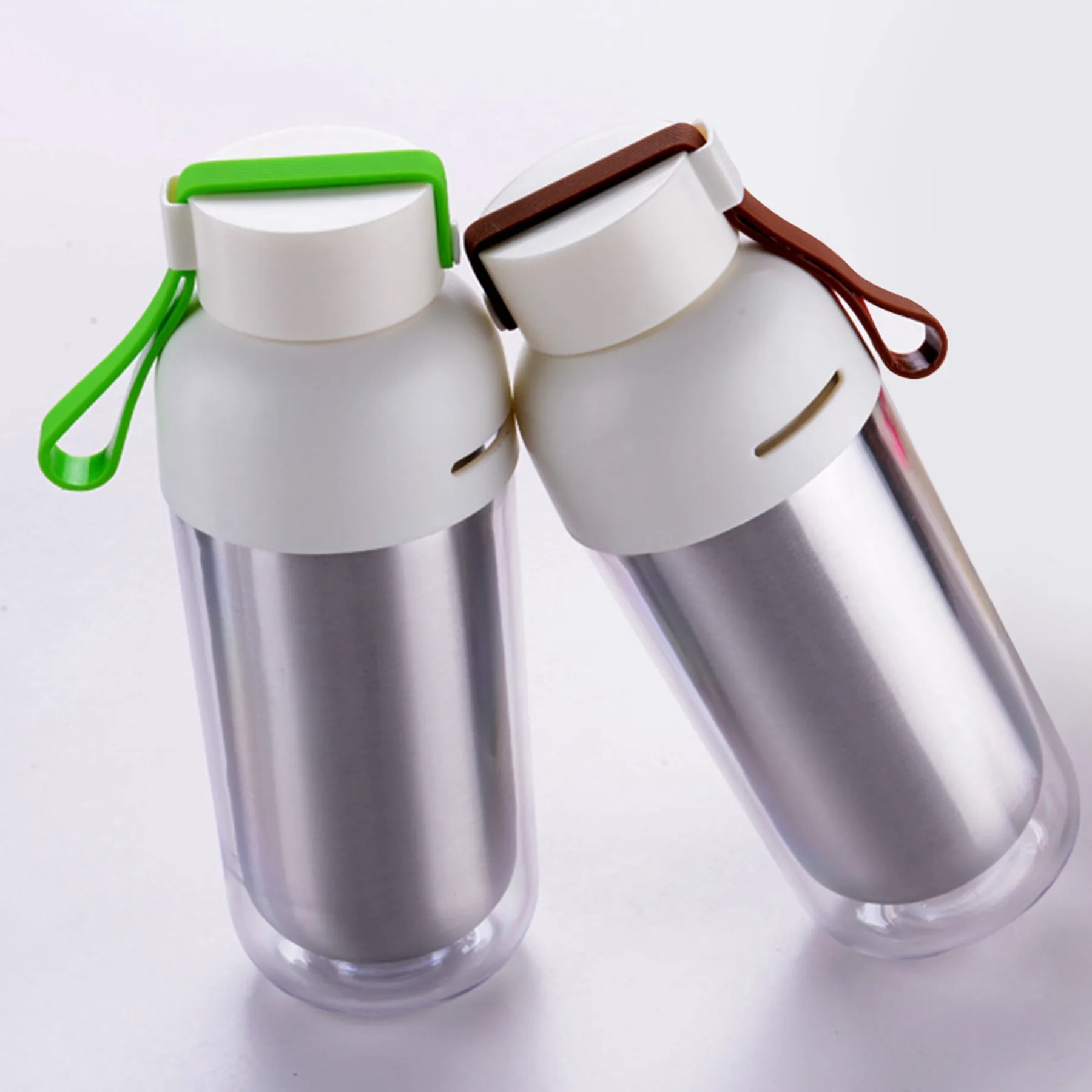 14 OZ Capsule Shape Water Bottle with Lifting Rope 7