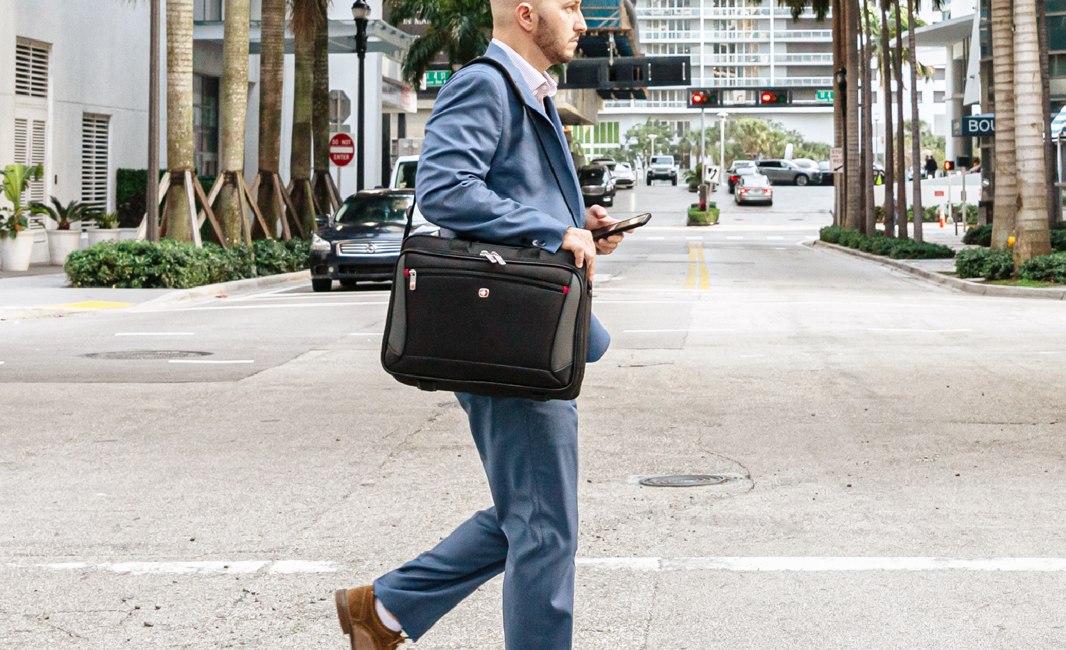 Wenger Mainframe Briefcase 10