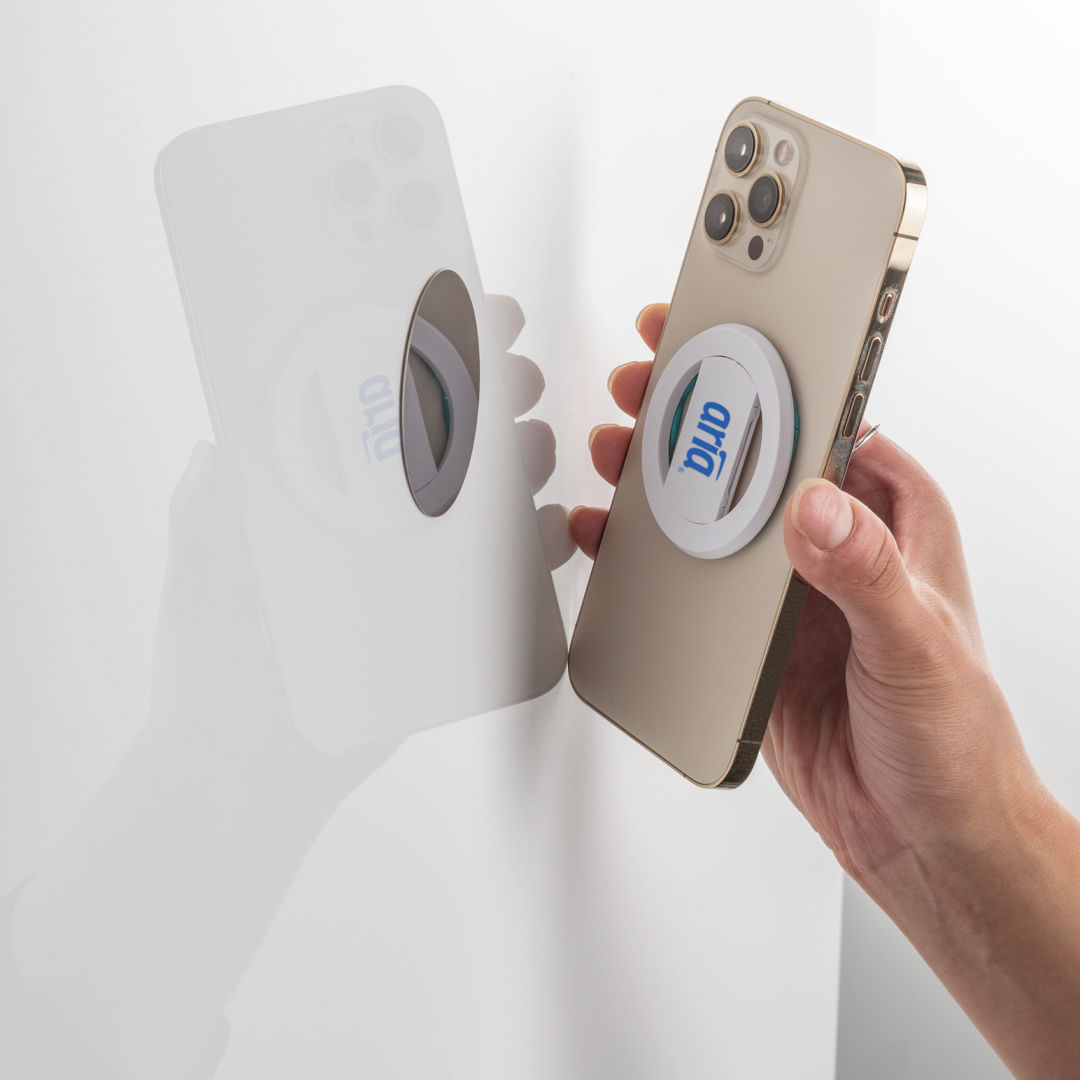 Zeldad Magnetic Phone Caddy 2