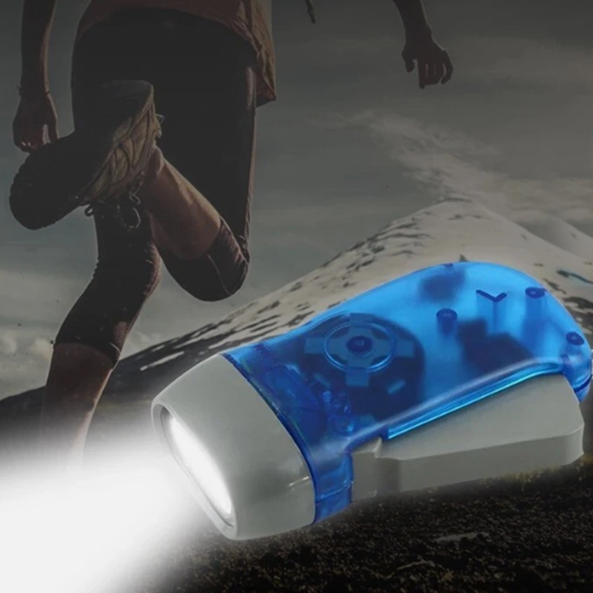 Hand Crank LED Flashlight with Dynamo Power 3