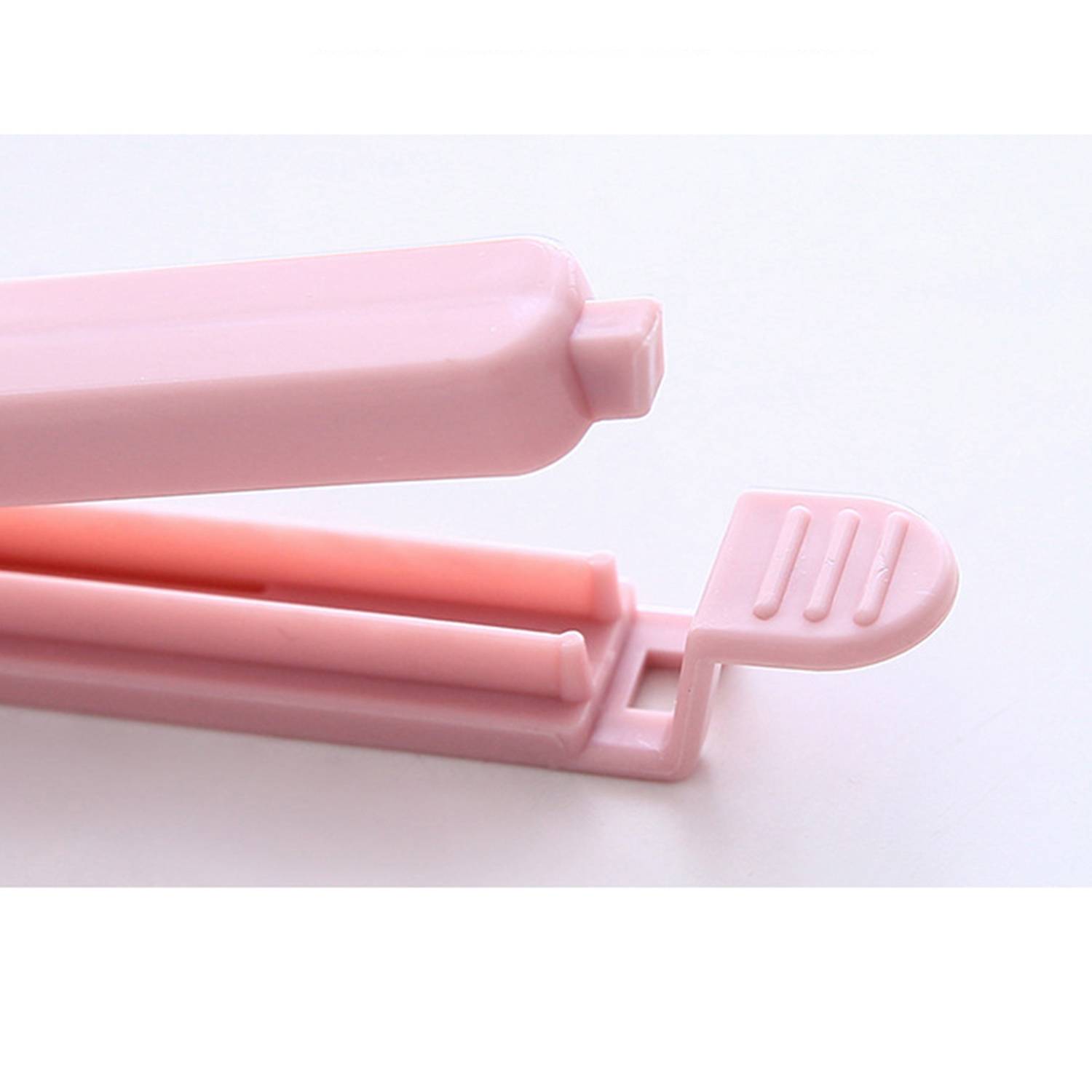 Snap-Seal Bag Clips 3