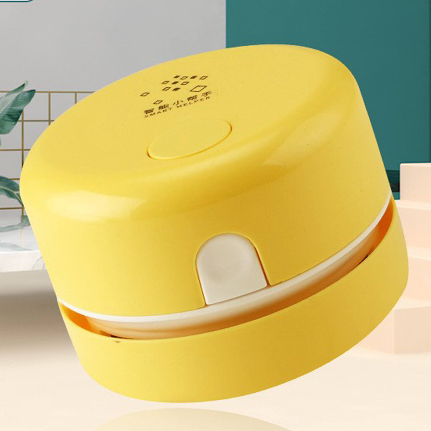 Rechargeable Desk Vacuum Cleaner 2