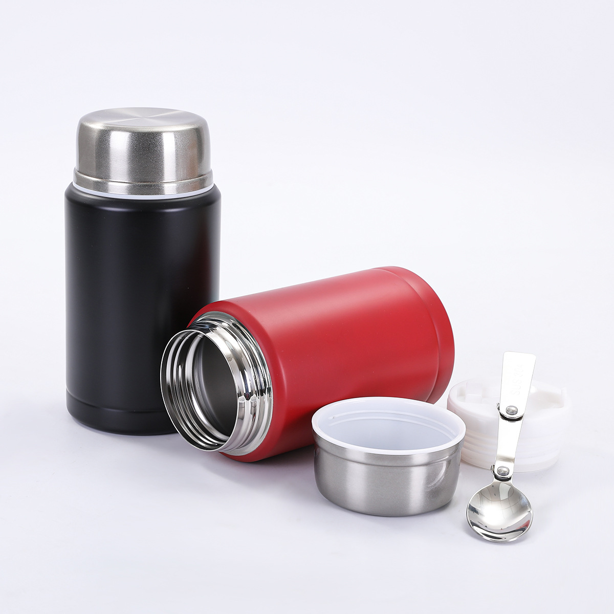 17oz Vacuum Insulated Food Container with Spoon 2