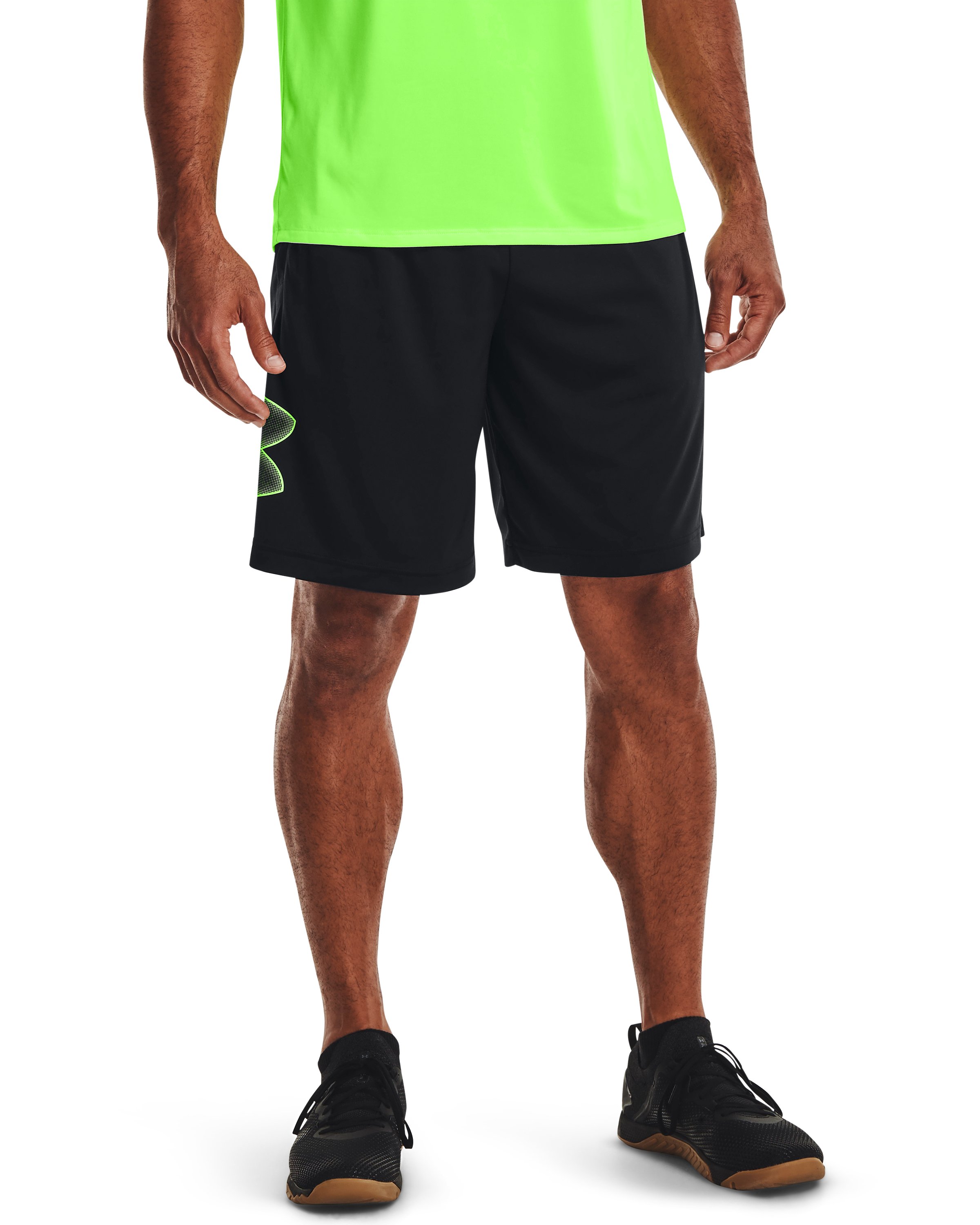UA Tech Graphic Men's 10 Shorts 11