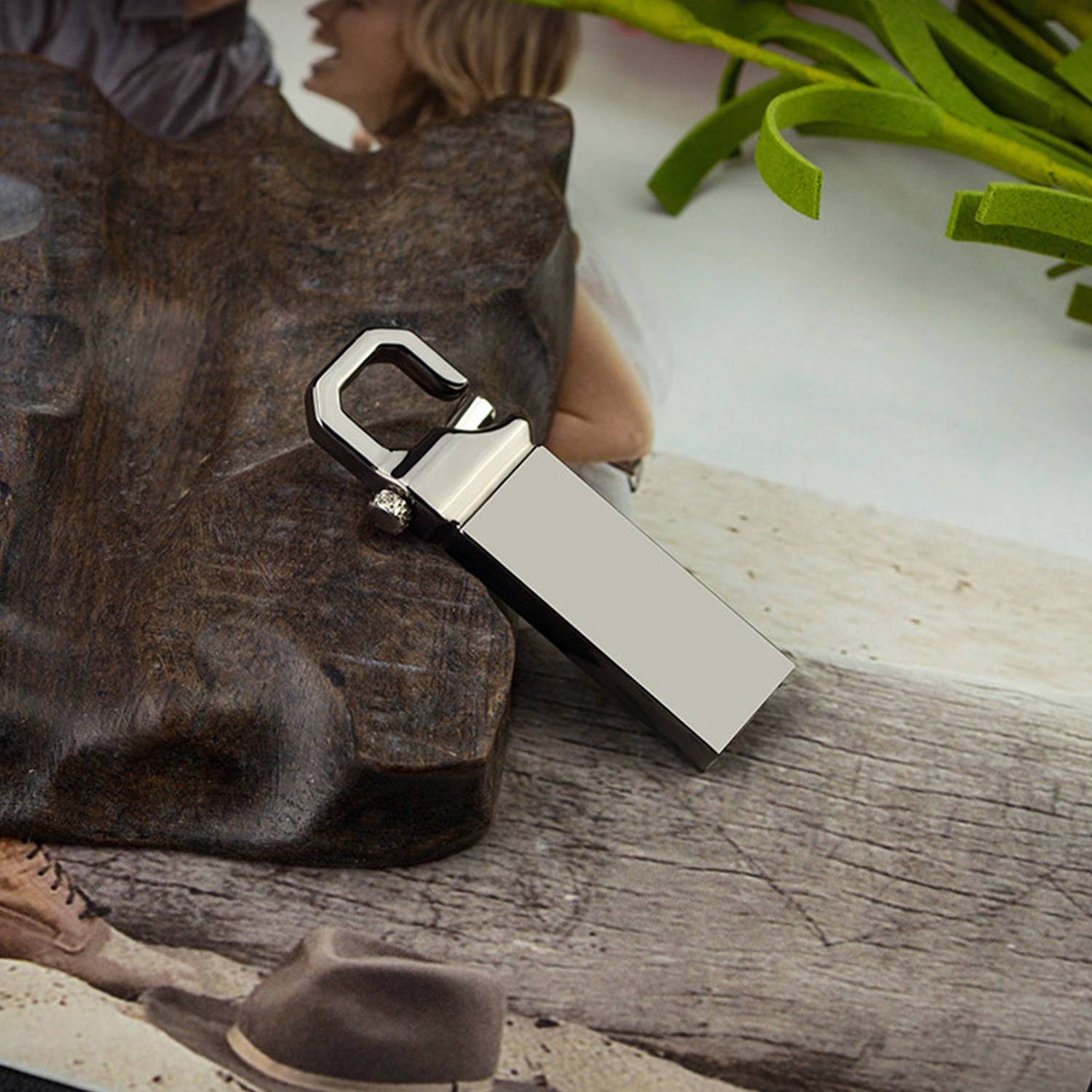 Metal Shell U Disk With Carabiner 6