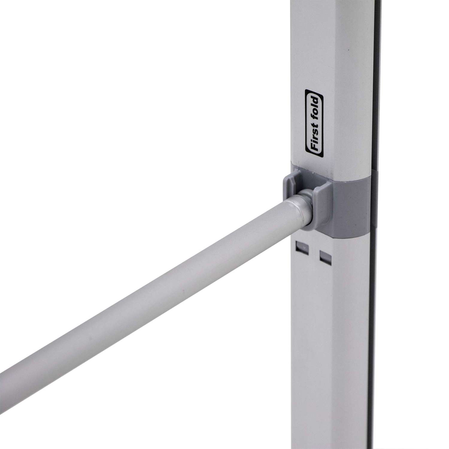 Journey SEG Half Wall Hardware With 90° Connectors 3
