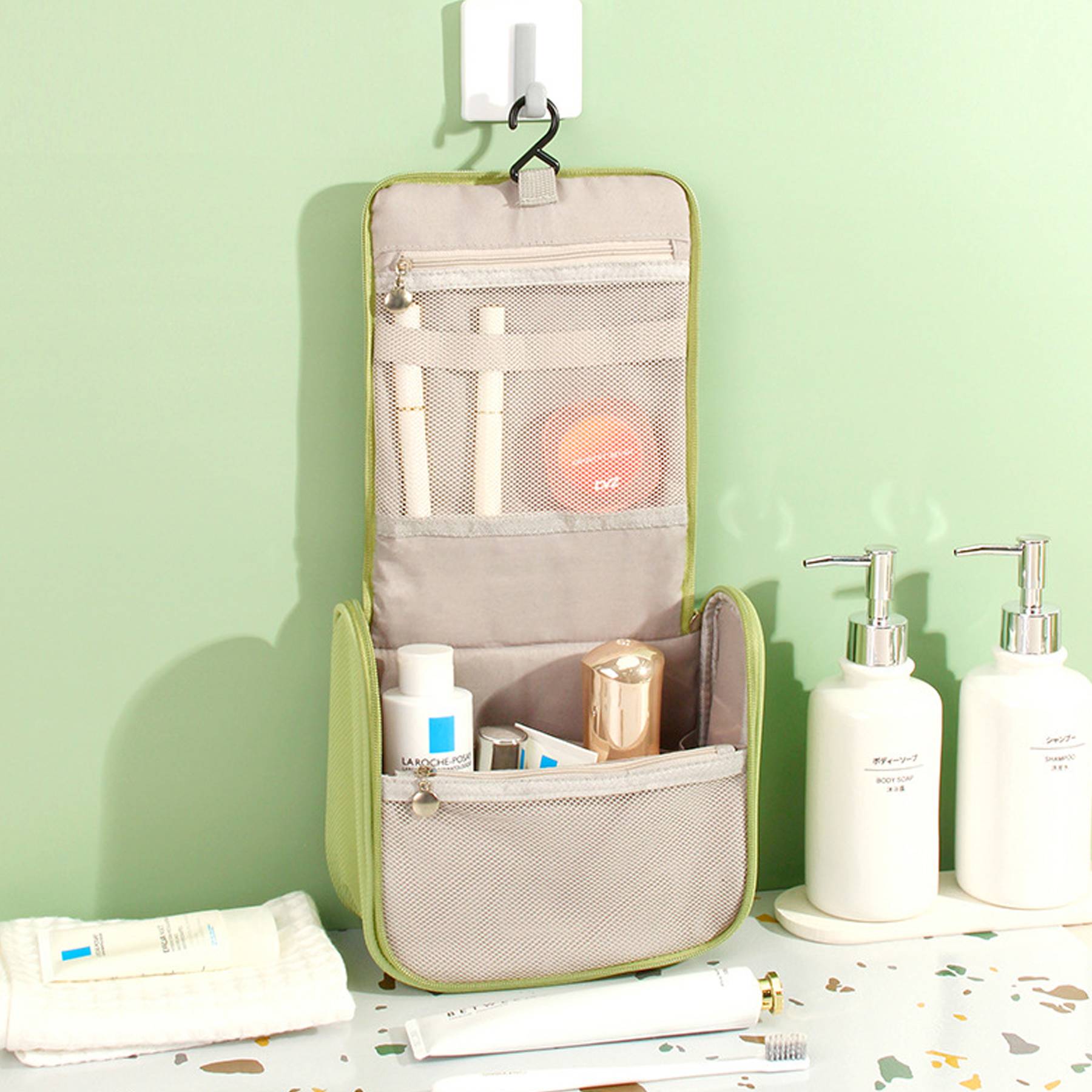 Polyester Handheld Pleated Zipper Makeup Bag 5