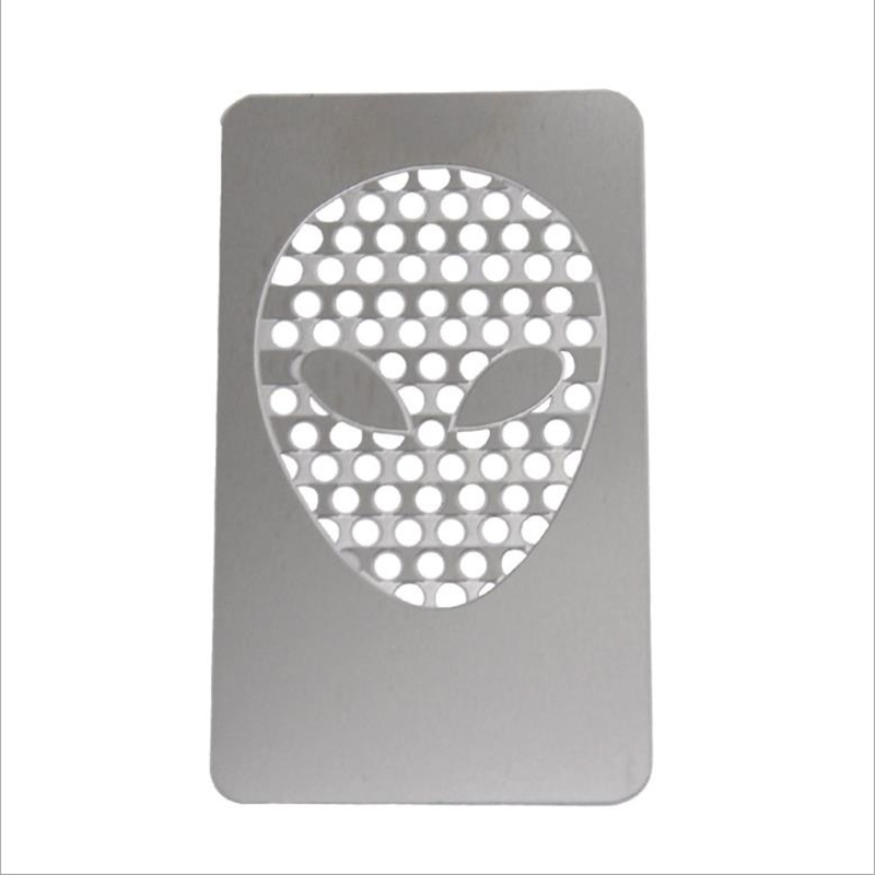 Herb Grinder With Protective Sleeve Metal Grinder Card 2