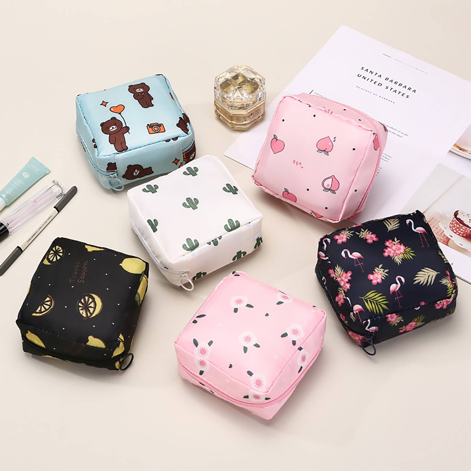 Cute cartoon-style,big capacity, sanitary napkin storage bag 3