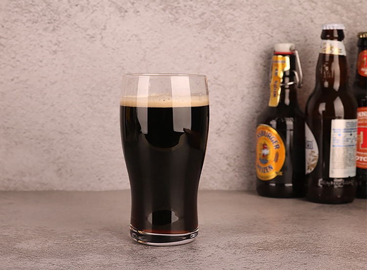 Classic Lager Classic Lager --18OZ 7