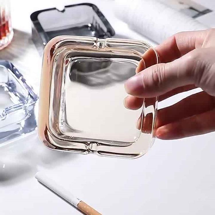 Crystal glass ashtray 1