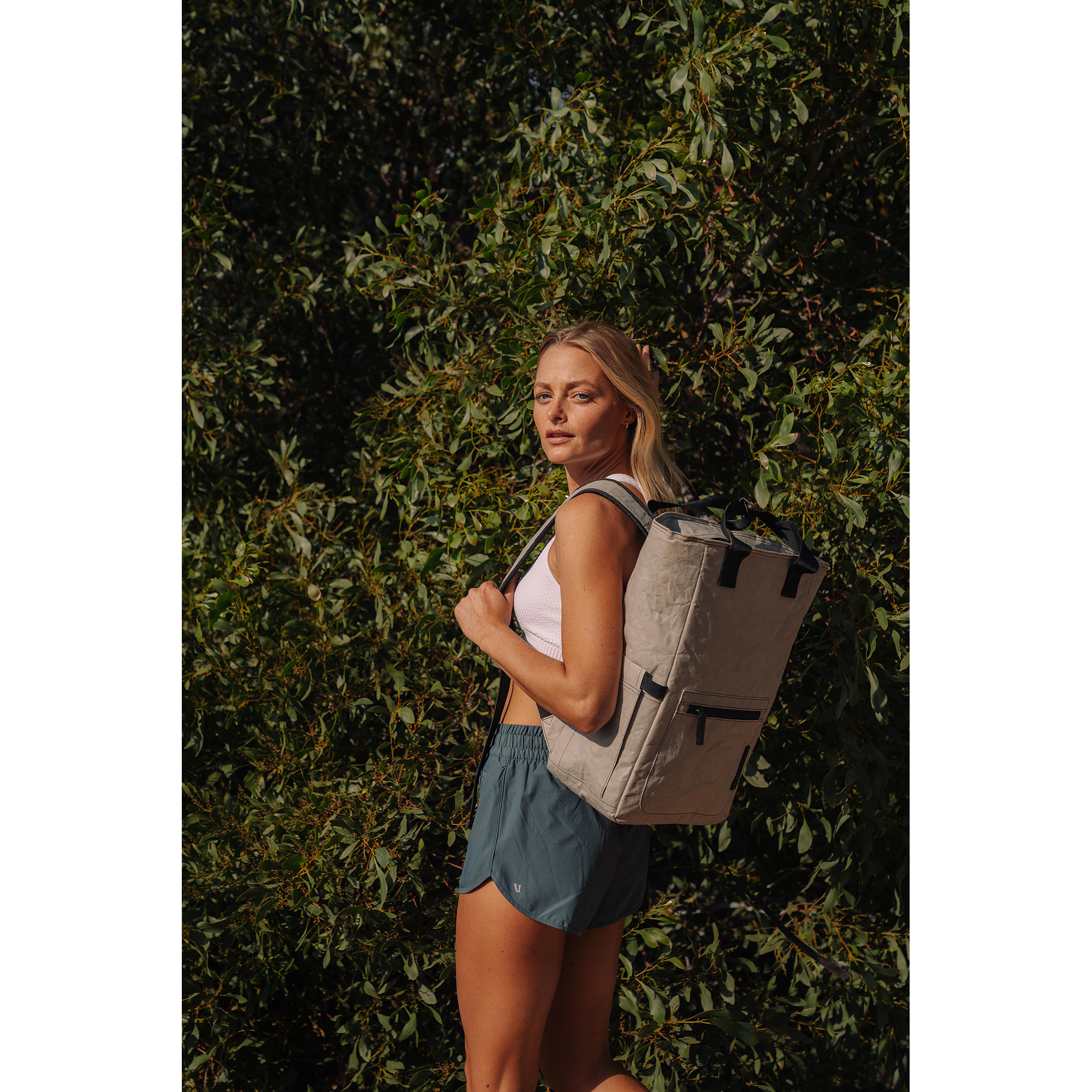 Out of the Woods® Seagull Backpack Cooler 12